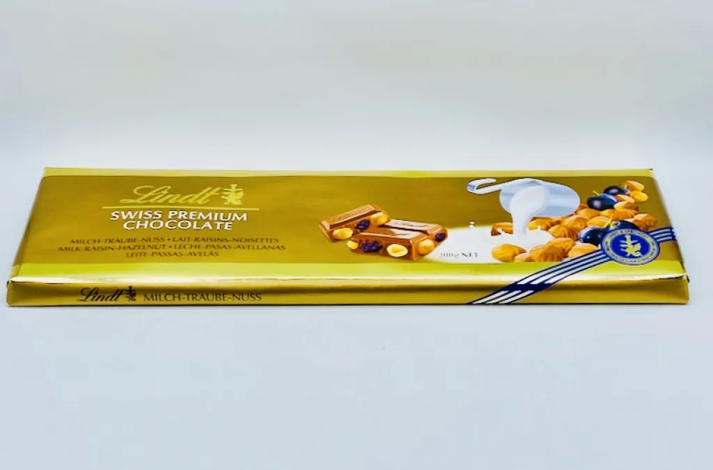 شوكولاتة لينت بالزبيب والبندق 10×300g
